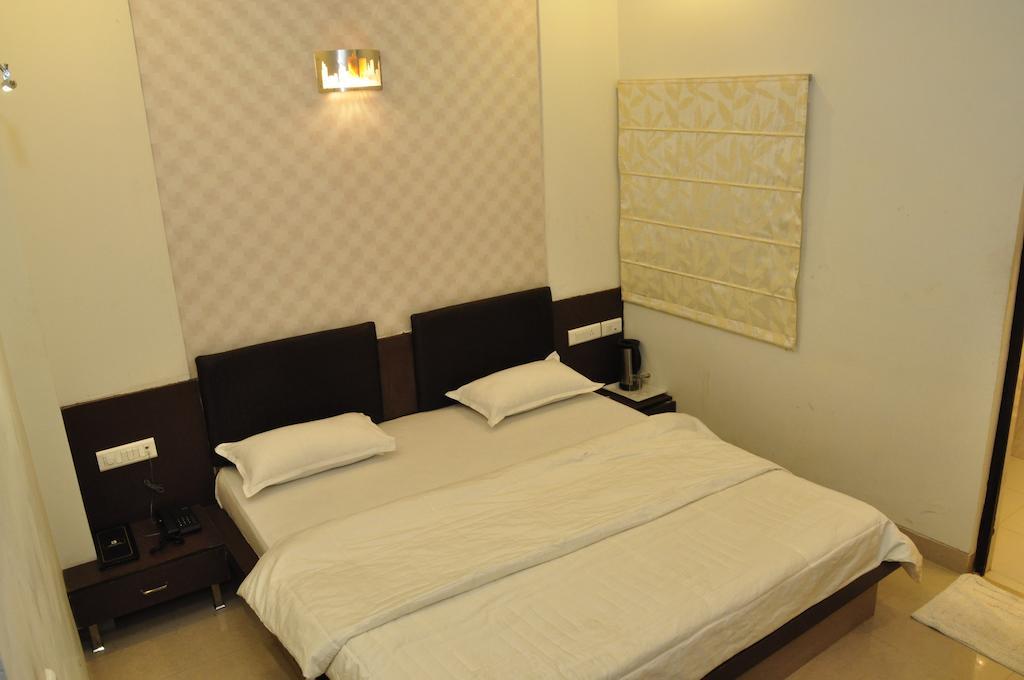 Hotel The Kamta Agra  Zewnętrze zdjęcie