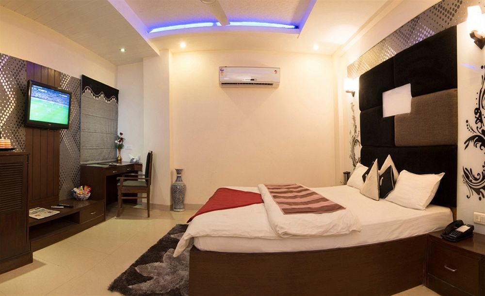 Hotel The Kamta Agra  Zewnętrze zdjęcie