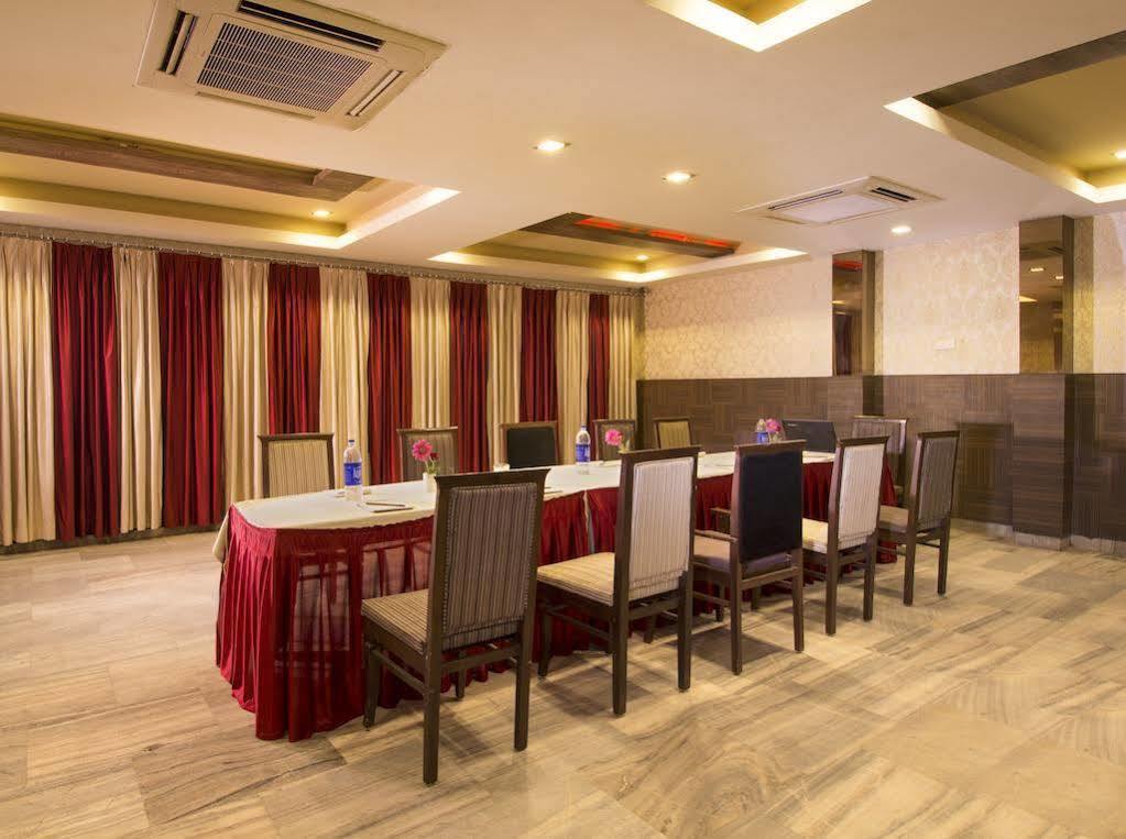 Hotel The Kamta Agra  Zewnętrze zdjęcie